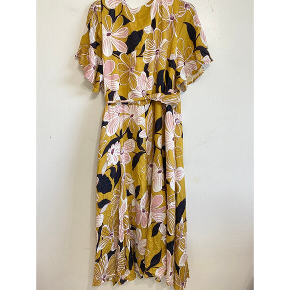 NEW Slate & Willow Mod Daisy Wrap Dress - Picture 3 of 7